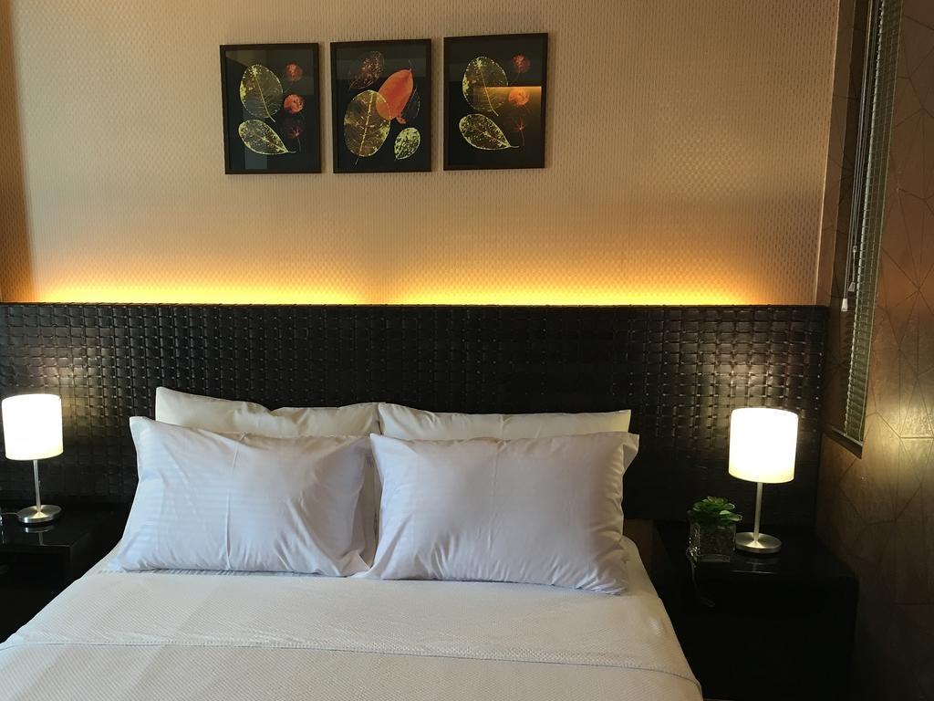 Shang Luxury Suites Mandaluyong Room photo
