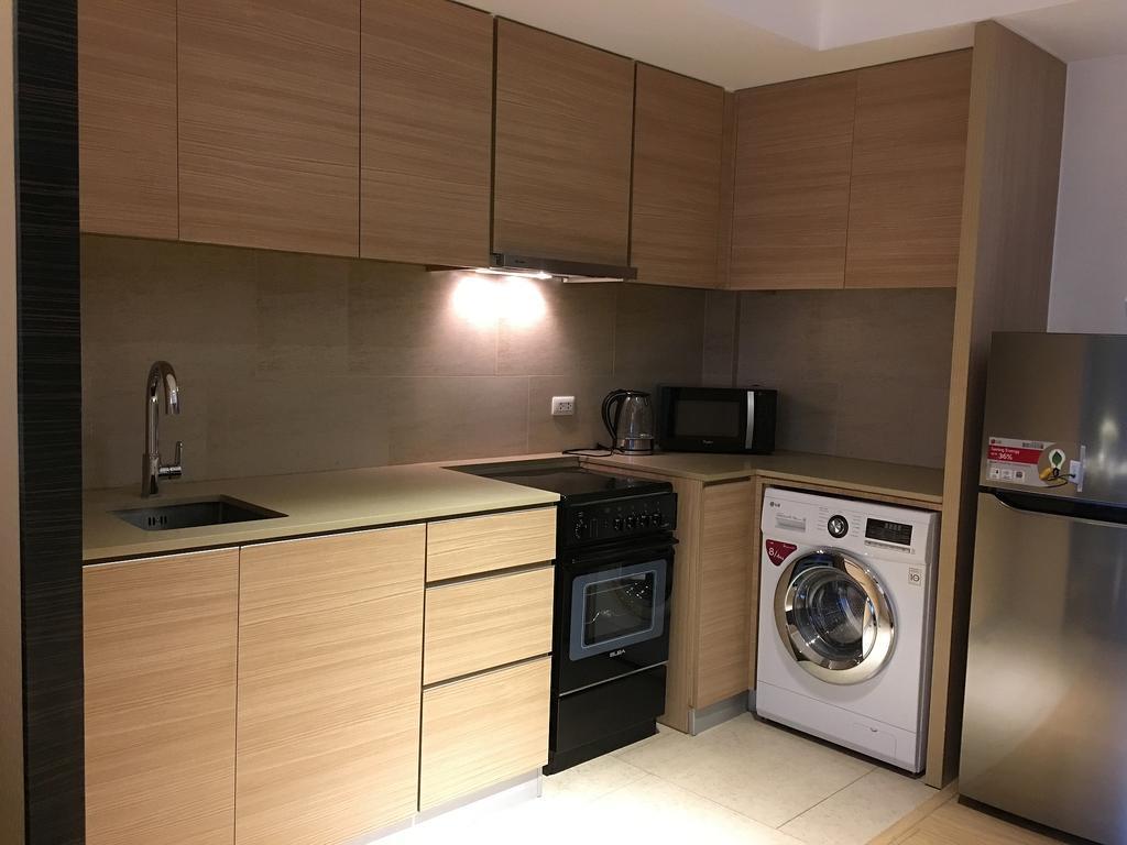 Shang Luxury Suites Mandaluyong Room photo