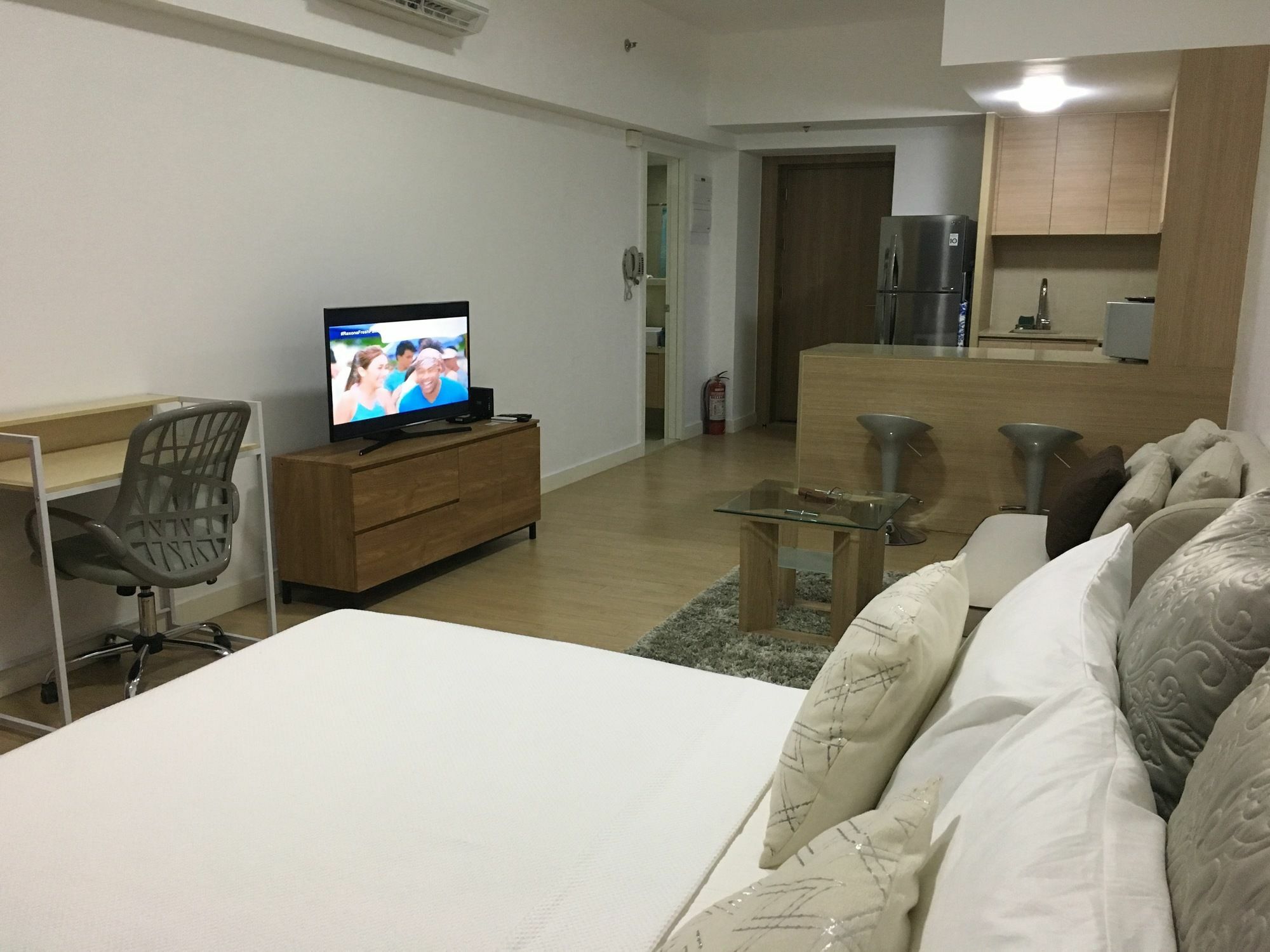 Shang Luxury Suites Mandaluyong Exterior photo